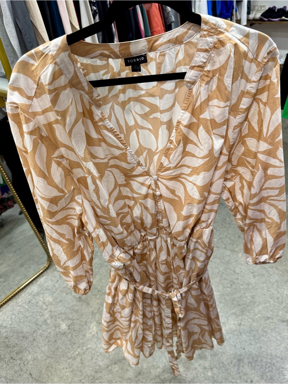torrid Cream & Tan Leaf-Print V-Neck Mini Dress